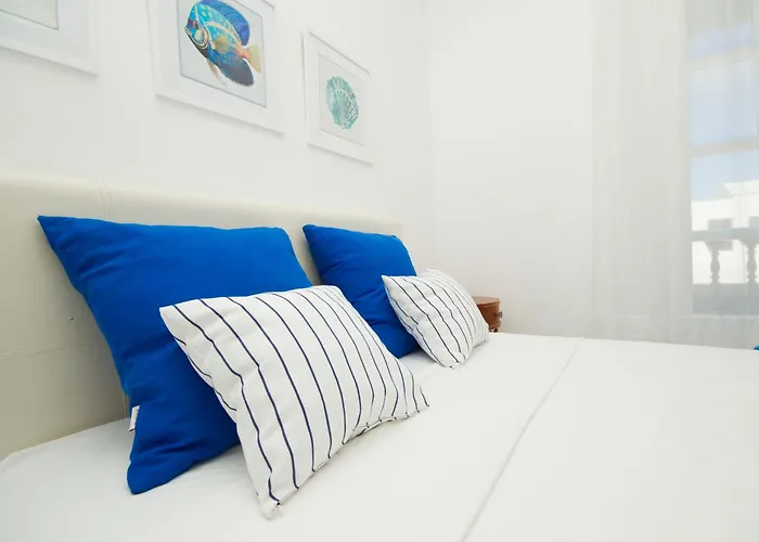 Casa Elena Playa - By Az *