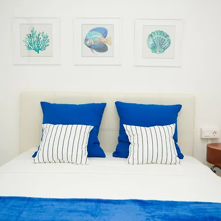 Casa Elena Playa - By Az Villa